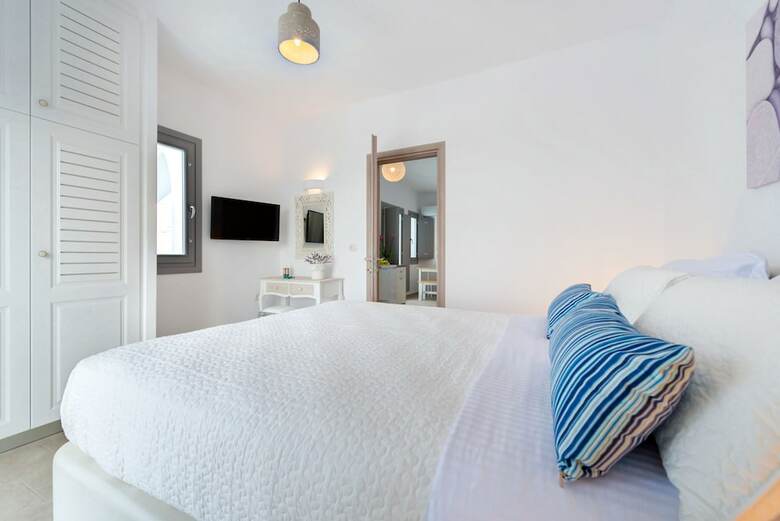 Apartamentos White Harmony Suites