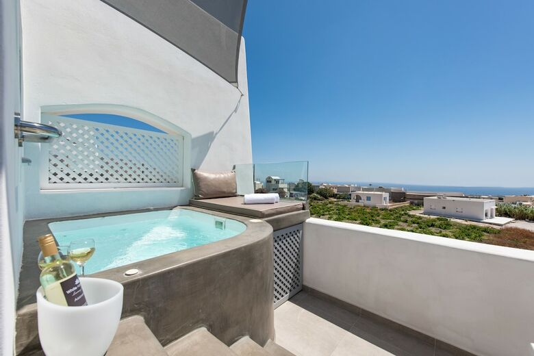Apartamentos White Harmony Suites