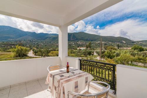 Hotel Yiota Studios
