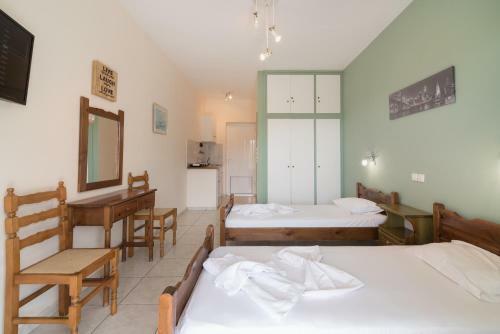 Hotel Yiota Studios