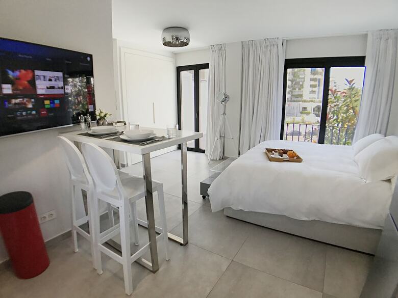 Apartamentos Chic Studio In Puerto Banus Gardens