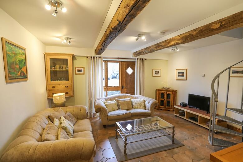 Chestnut Farm Holiday Cottages