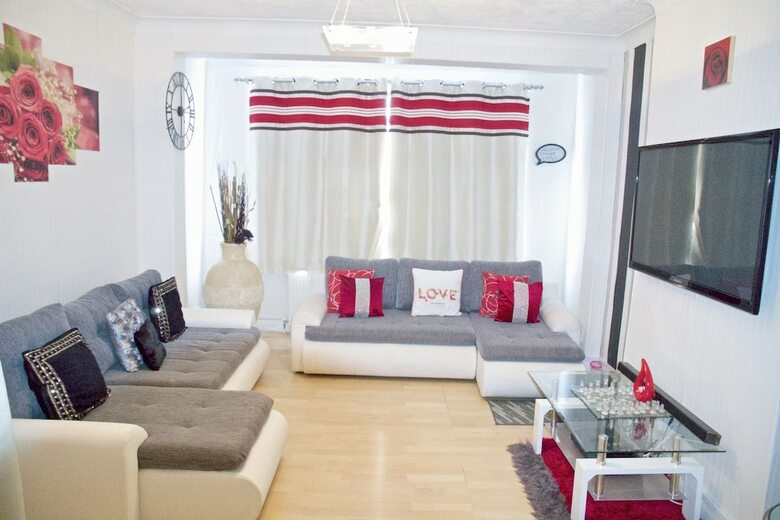 Hotel A & L Lodgings
