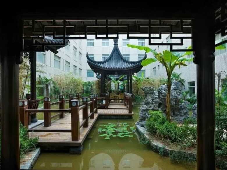 Grand Soluxe International Hotel Xi'an