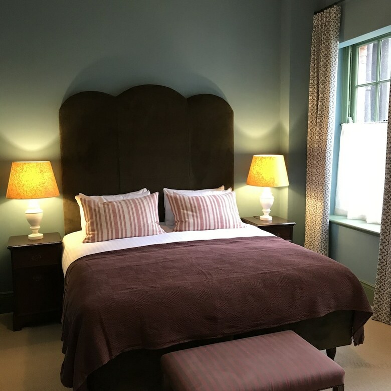 Green Dragon Hotel