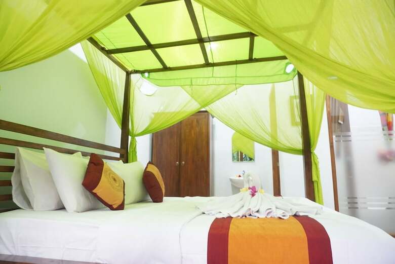 Bed & Breakfast Tukad White House