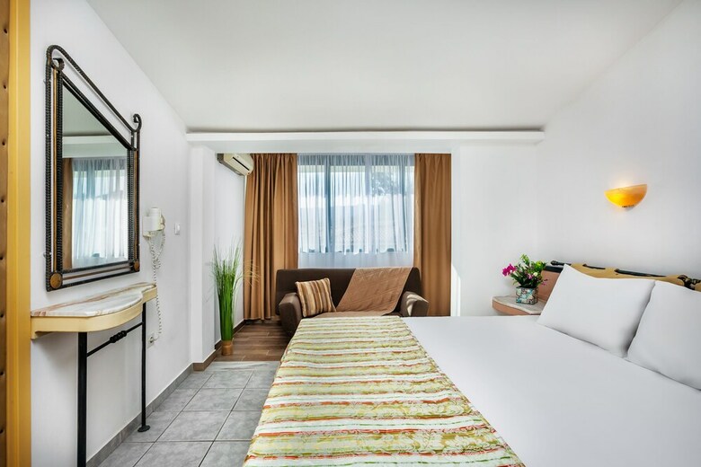 Philoxenia Spa Hotel