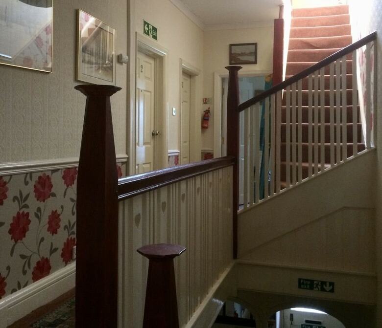 Bed & Breakfast Sutton Guest House
