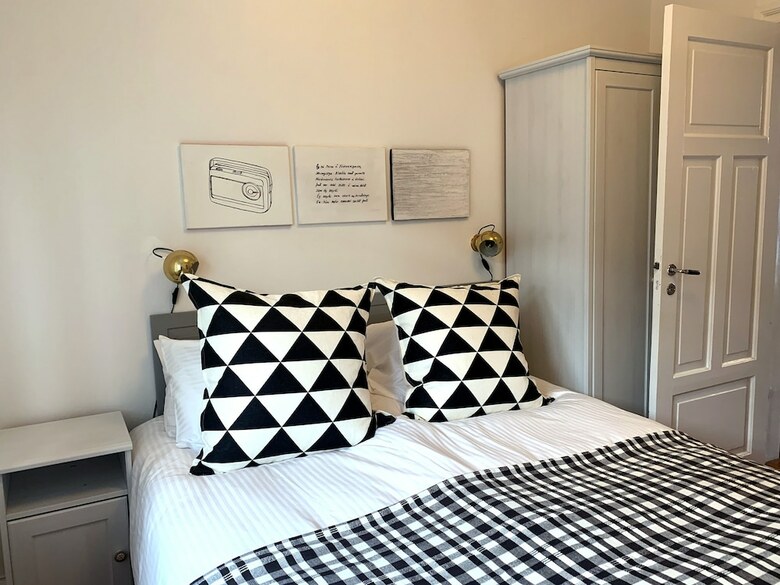 Nest Apartments
