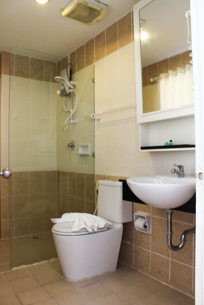 Sharaya White Hotel