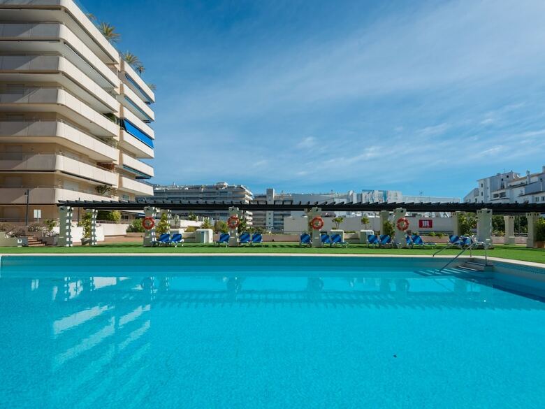 Marina de Ban�s Apartment