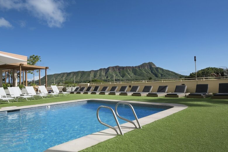 Queen Kapiolani Hotel