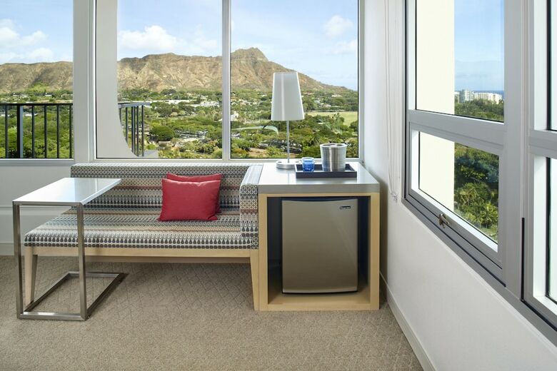Queen Kapiolani Hotel
