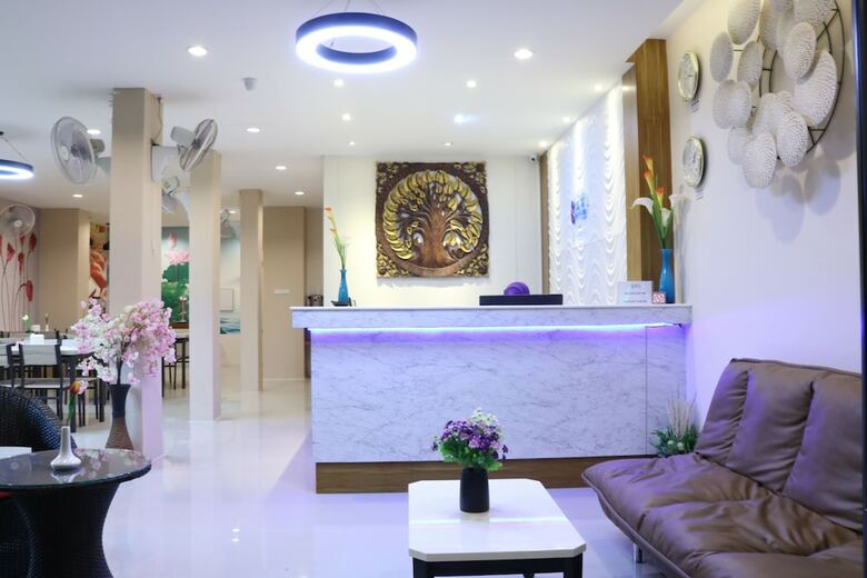 Hotel Sky Beach Aonang