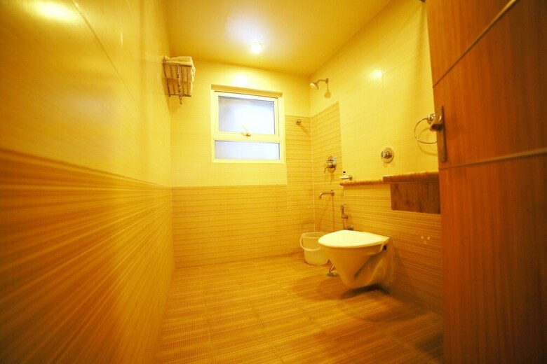 Hotel Sriram International