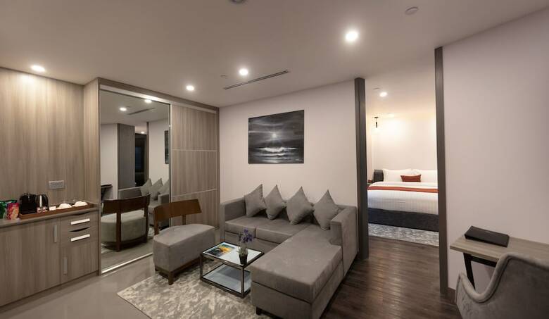 Maagiri Hotel