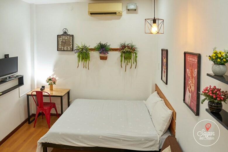 Hotel Saigon Bed Station