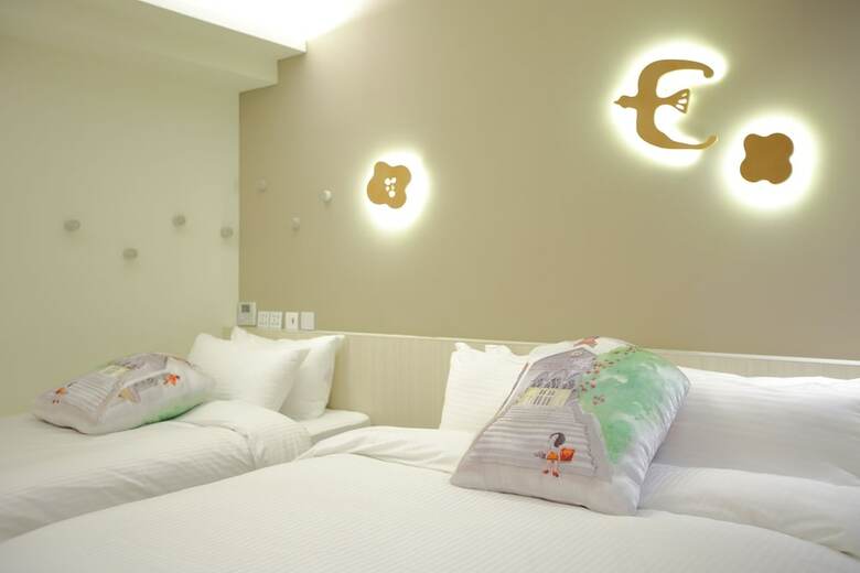 Ours Hotel