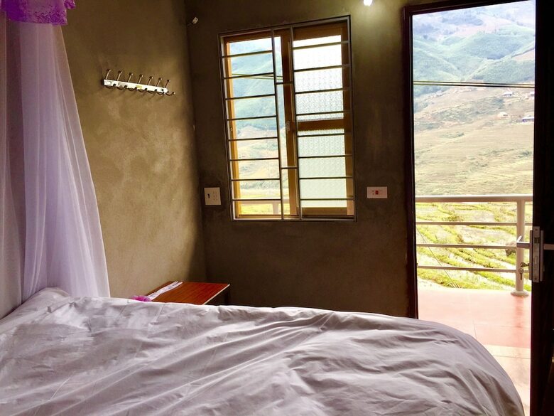 Bed & Breakfast Freedom Homestay
