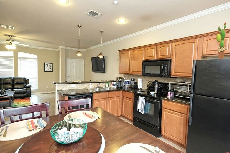 305 Holleman Dr. East  304
