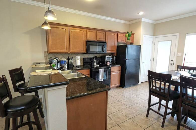 305 Holleman Dr. East  304