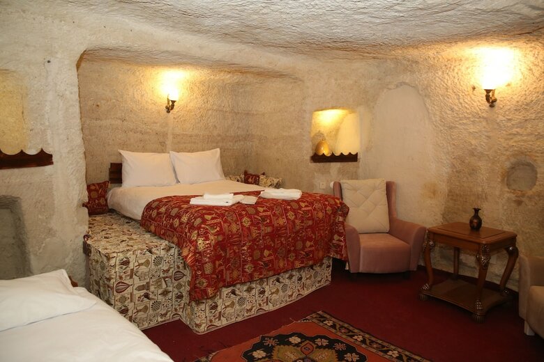 Unicorn Cave Hotel