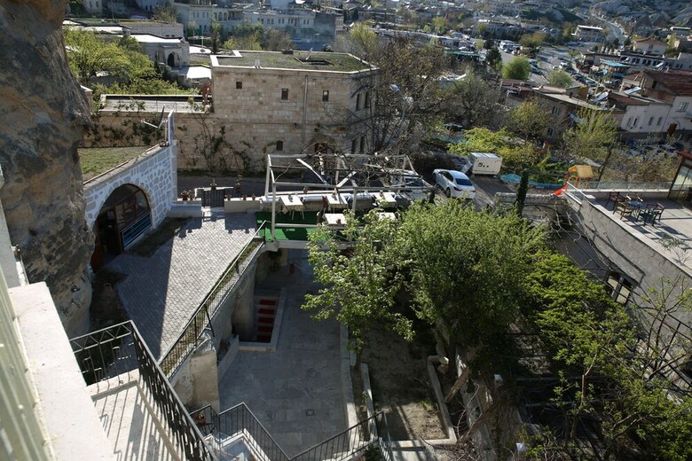 Unicorn Cave Hotel