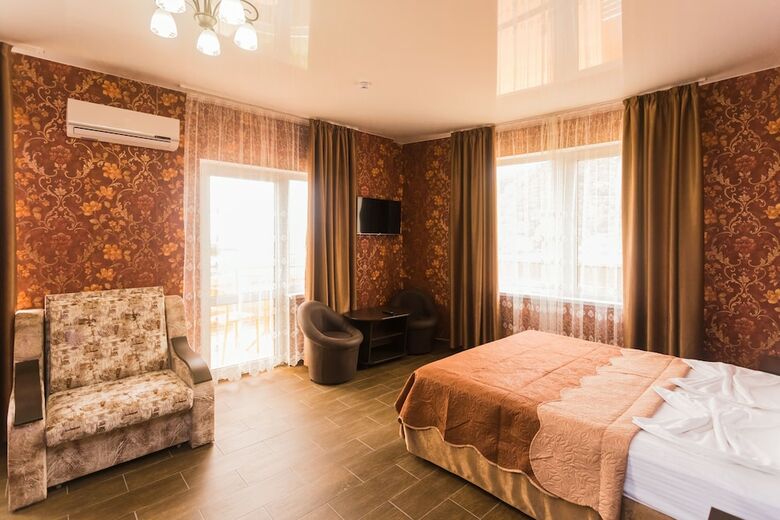 Hotel Golden Sunrise