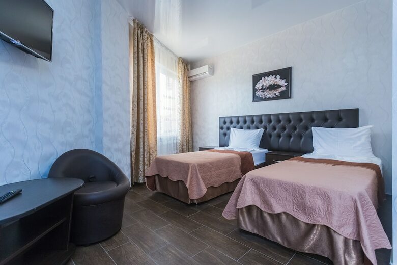 Hotel Golden Sunrise