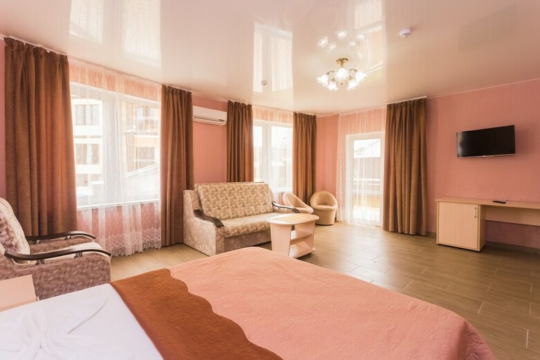 Hotel Golden Sunrise