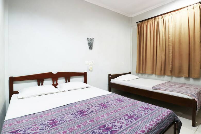 Hotel Taman Mekar Beach Inn