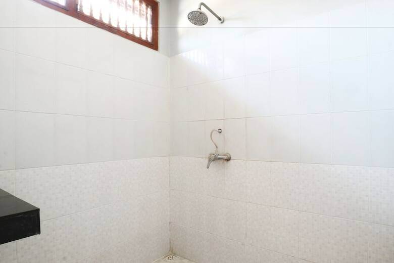 Hotel Taman Mekar Beach Inn
