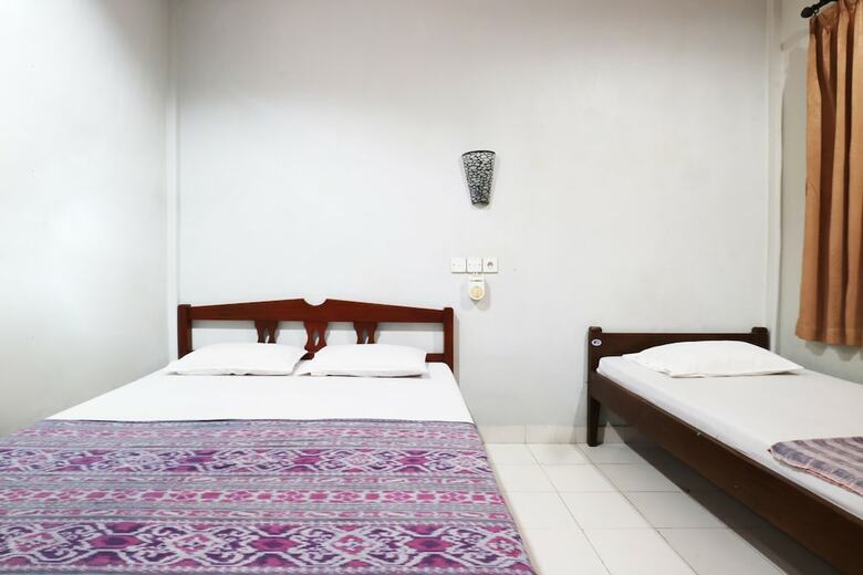 Hotel Taman Mekar Beach Inn