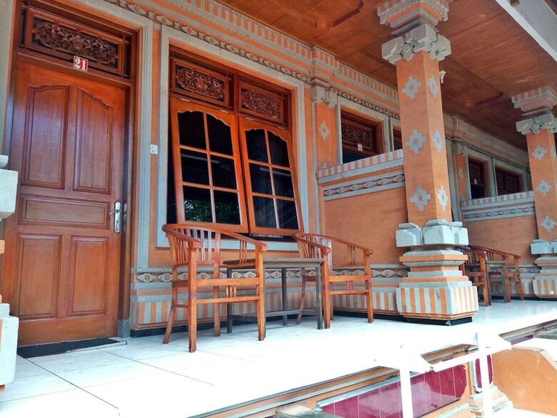 Hotel Taman Mekar Beach Inn