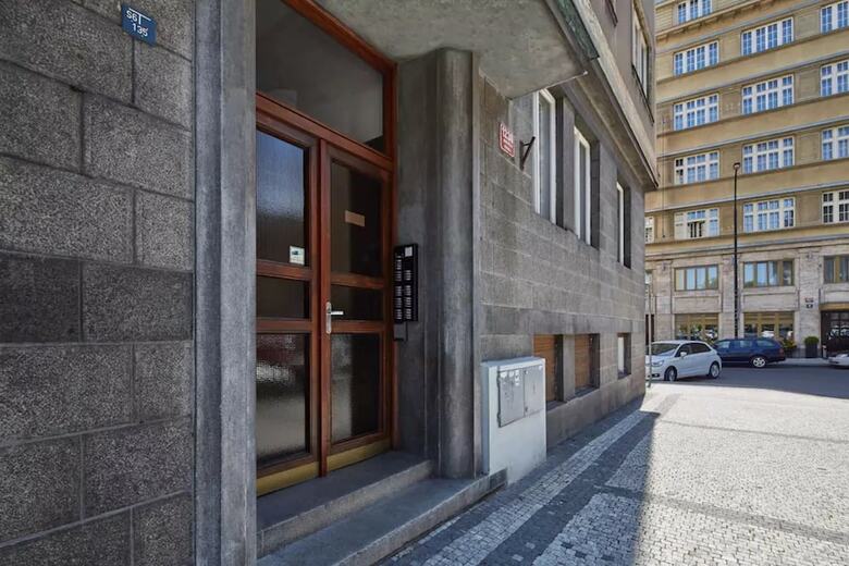Beautiful Apartment In Prague Center
