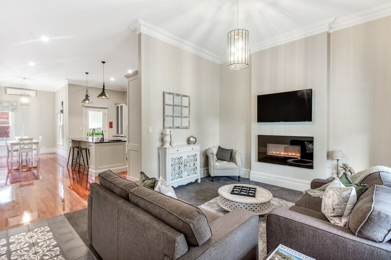 Grandview Accommodation - The Flaxley Apartments