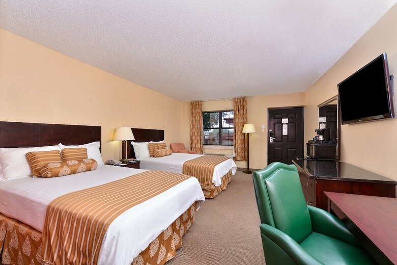 Hotel Americas Best Value Inn & Suites Victoria
