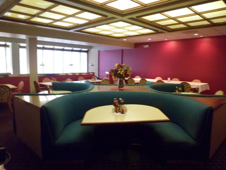 Hotel Americas Best Value Inn & Suites Victoria