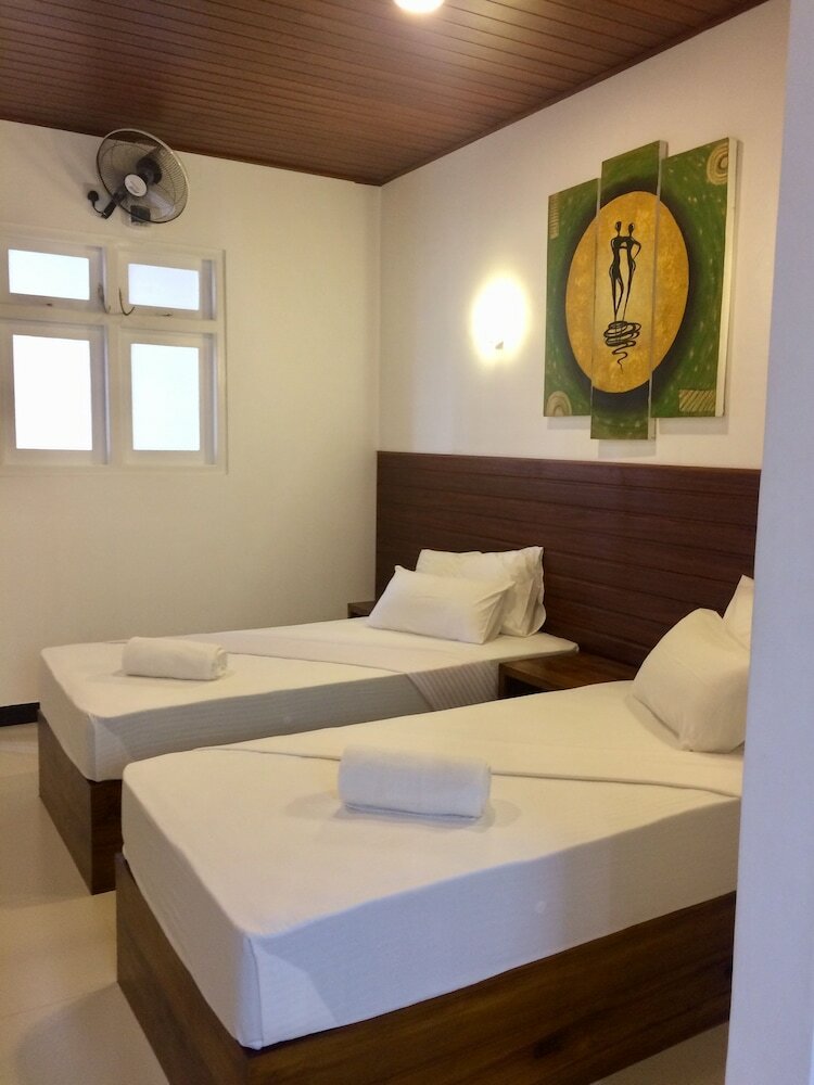 Hotel Grand Orchid Residence