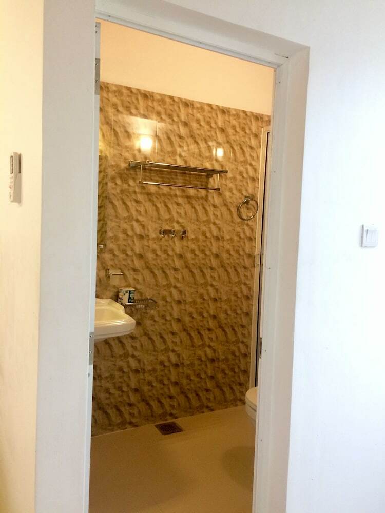 Hotel Grand Orchid Residence