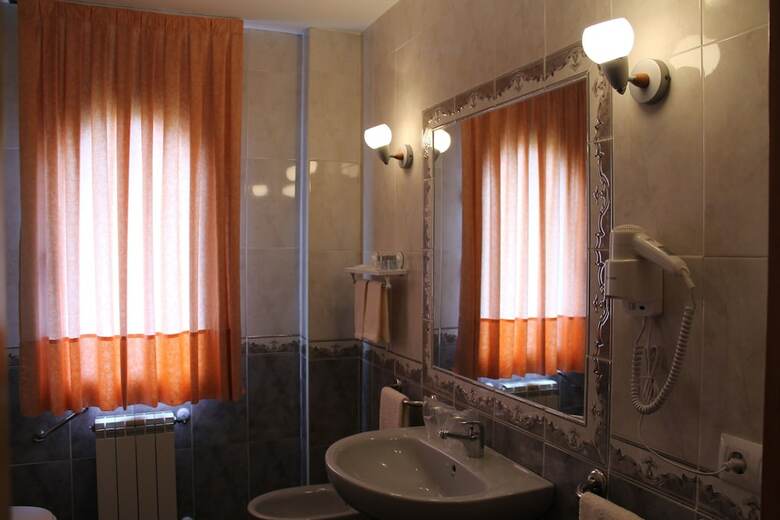 Hotel Reyes Astures