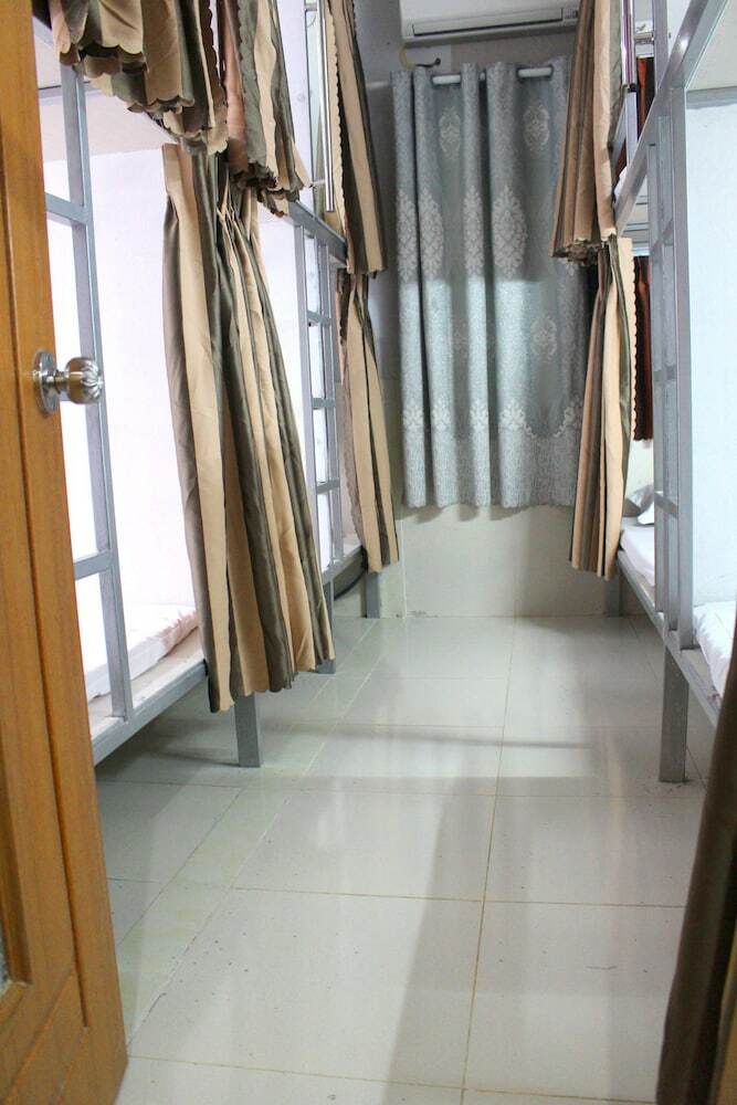 Hostal Aloha Saigon - Hostel - Adults Only