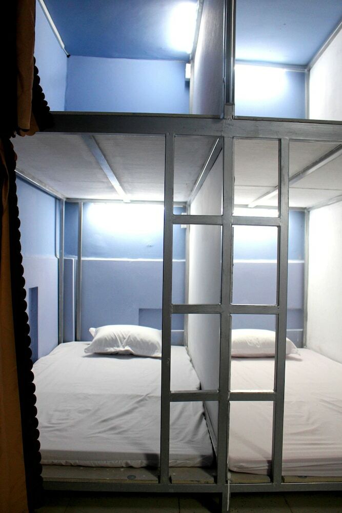 Hostal Aloha Saigon - Hostel - Adults Only
