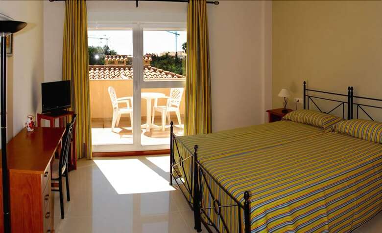 Pension Luz de Azahar Bed And Breakfast