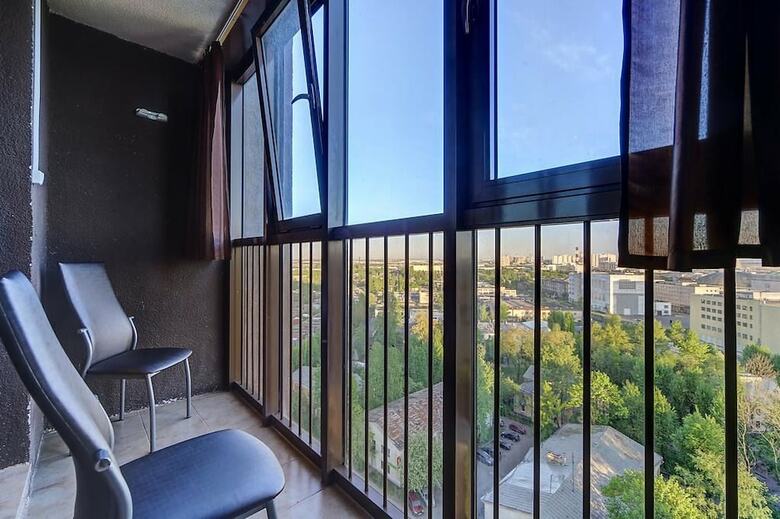 Ag Apartment Dunayskii 23
