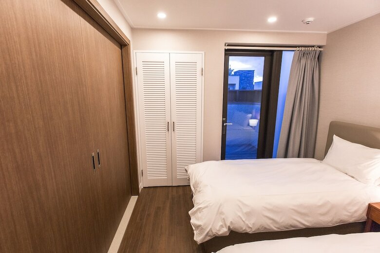 Pension Leeum Island Spa & Pool Villa