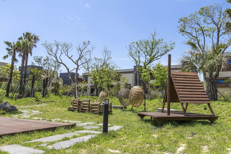 Pension Leeum Island Spa & Pool Villa