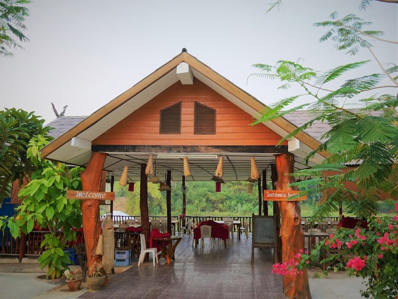 Hotel Sisatchanalai Heritage & Resort