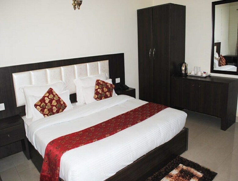 Kabul Palace Hotel