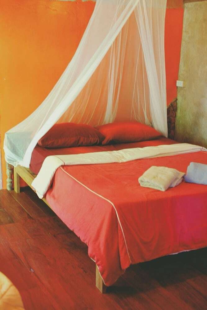 Hotel Golden Teak Home Resort